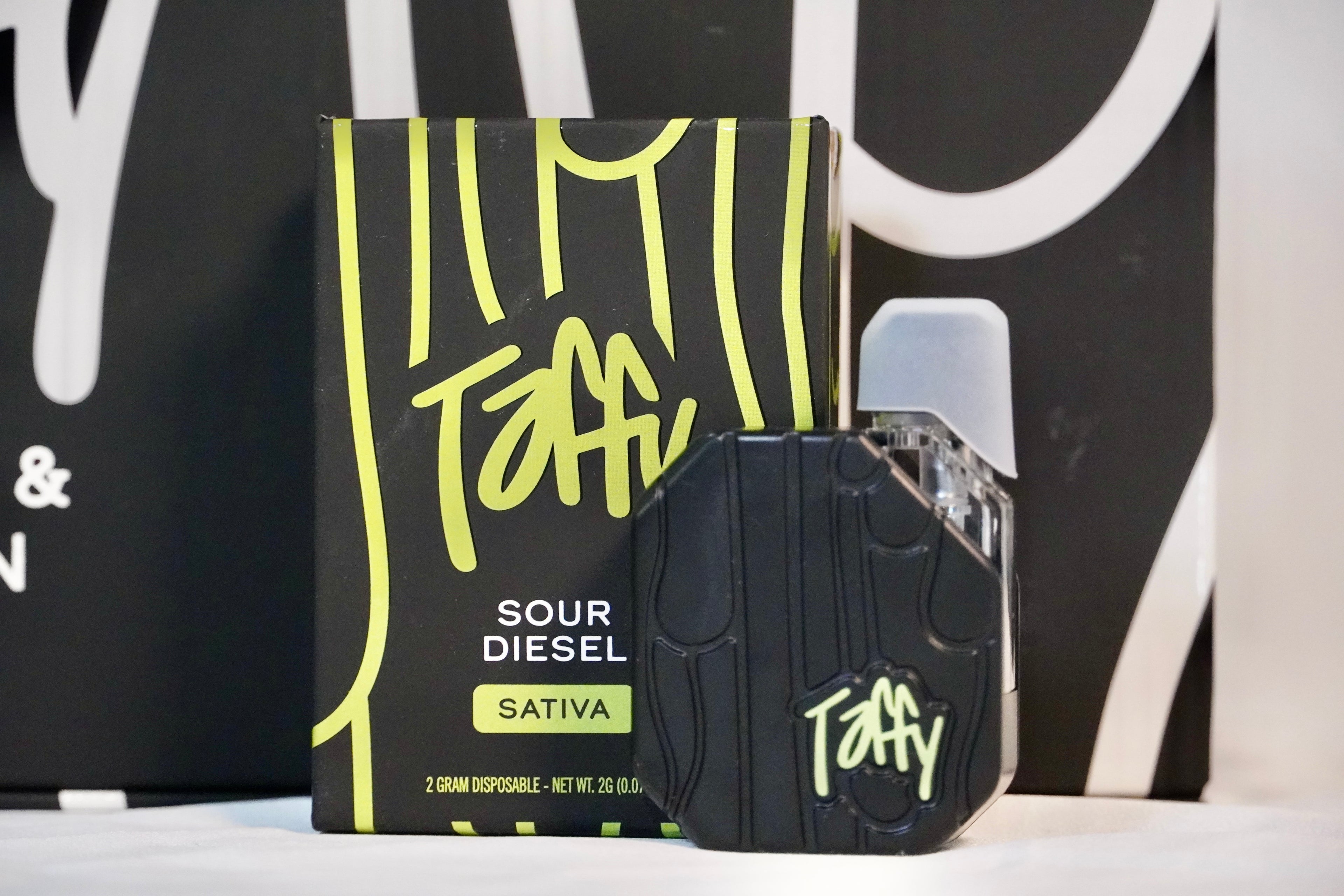 Taffys 2G vape packaging wholesale design